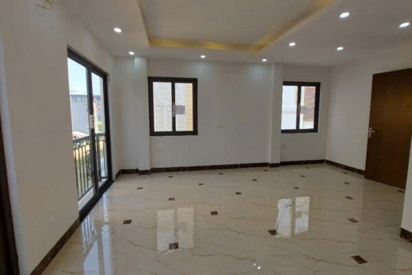 nhà phân lô Hoàng Quốc Việt, nhà ô tô tránh Cầu Giấy, nhà thang máy 5 tầng, bán nhà lô góc Cầu Giấy