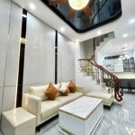 MẶT PHỐ #LÊ_VĂN_HIẾN – 40M2, VỈA HÈ TO, KD SẦM UẤT